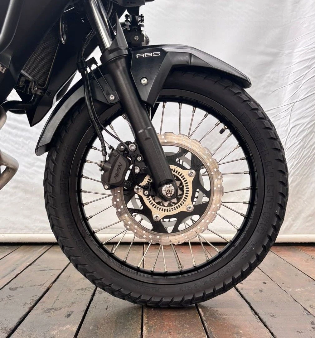 KAWASAKI VERSYS-X 300