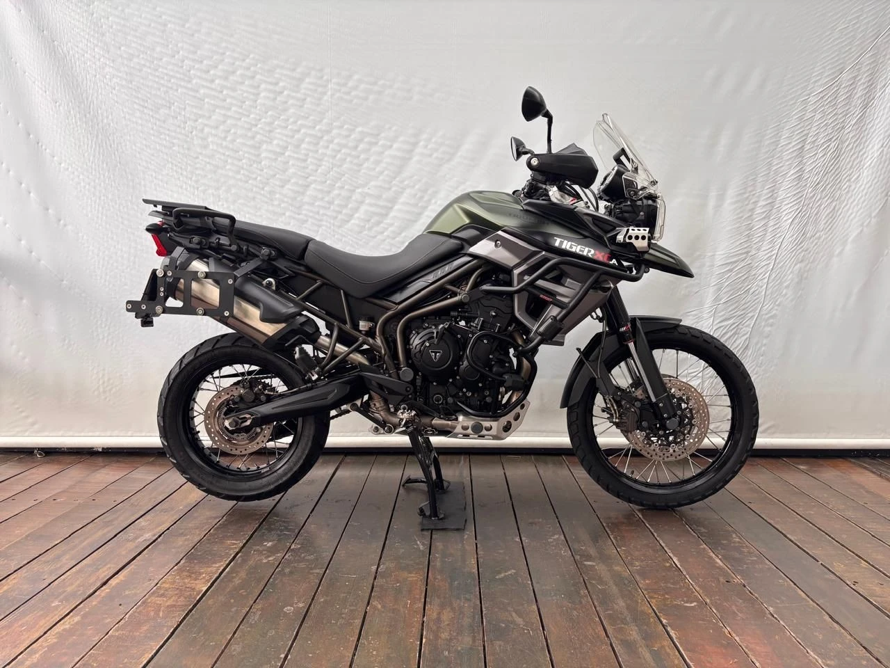 TRIUMPH TIGER 800 XCA