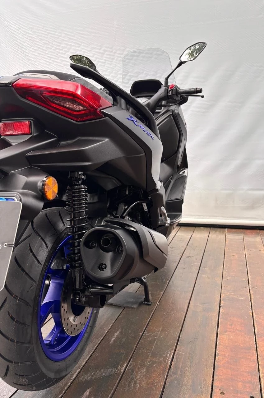 YAMAHA XMAX 300 CONNECTED ABS