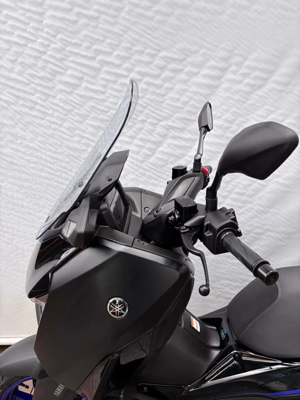 YAMAHA XMAX 300 CONNECTED ABS
