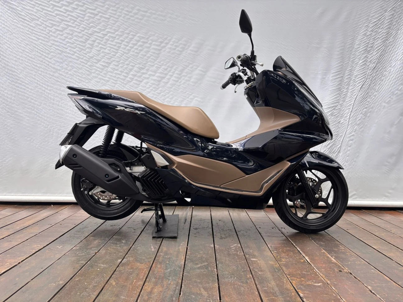 HONDA PCX DLX