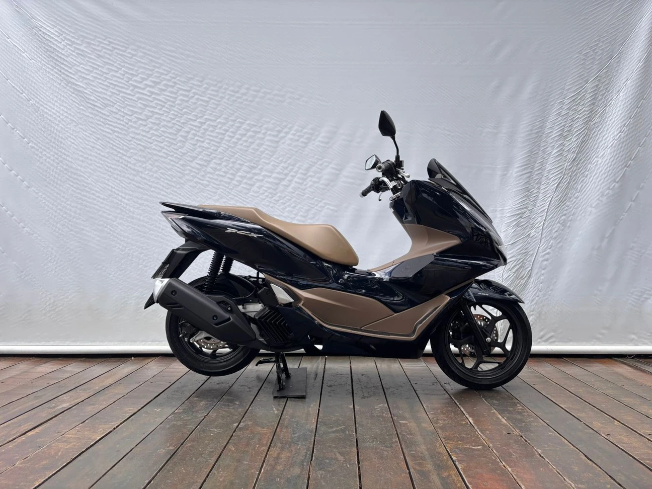 HONDA PCX DLX