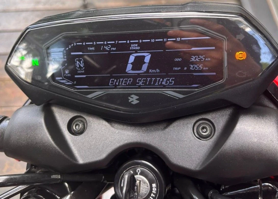 BAJAJ PULSAR N150