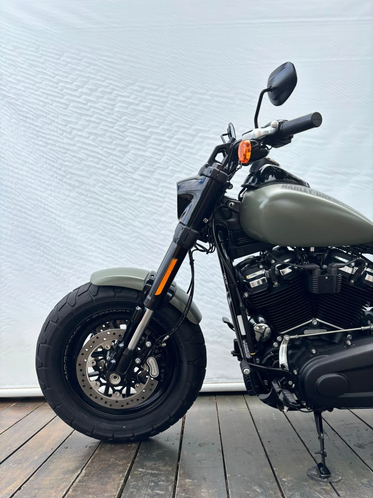 HARLEY-DAVIDSON SOFTAIL FAT BOB 114