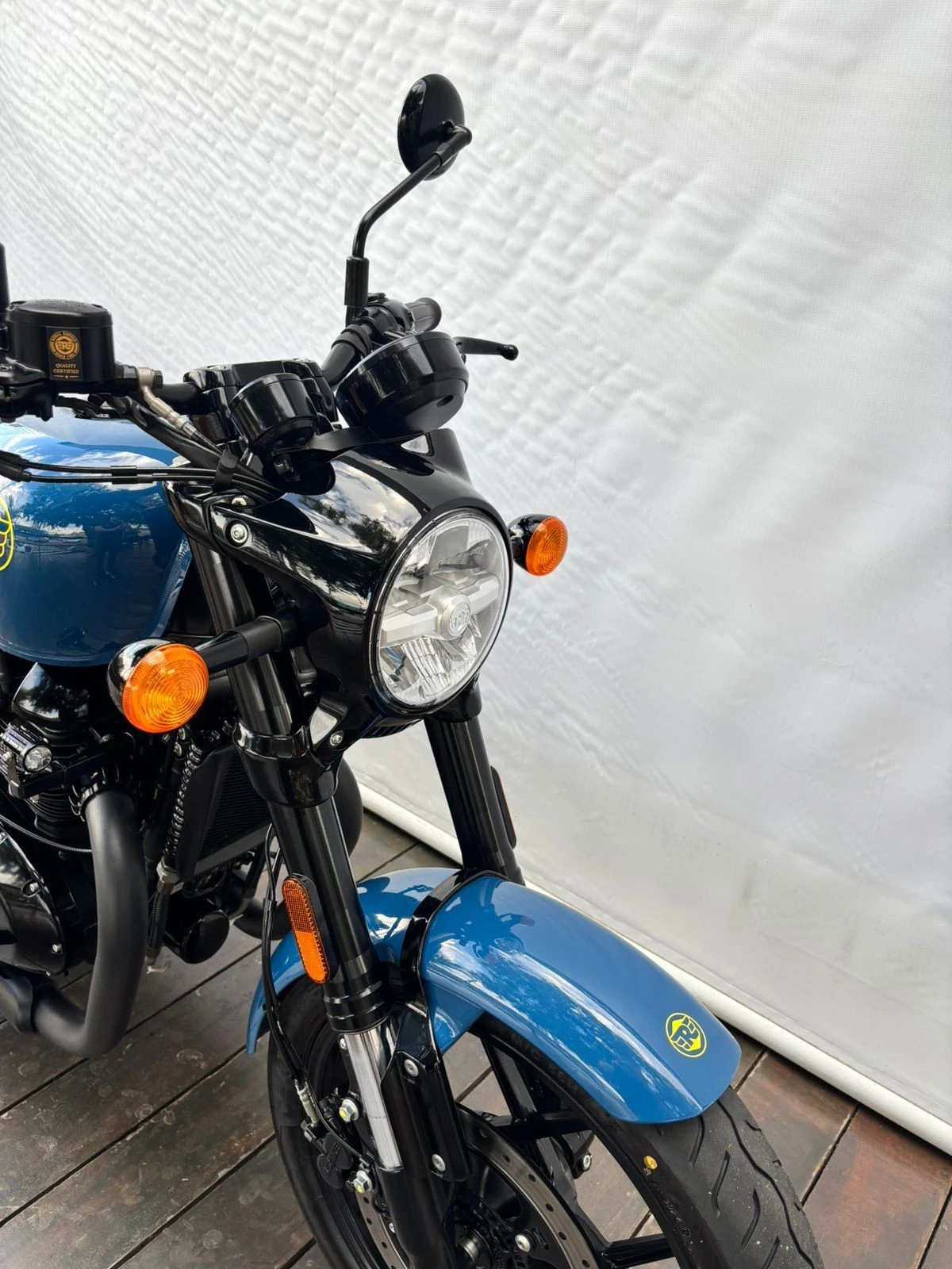 ROYAL ENFIELD SHOTGUN 650 STENCIL WHITE