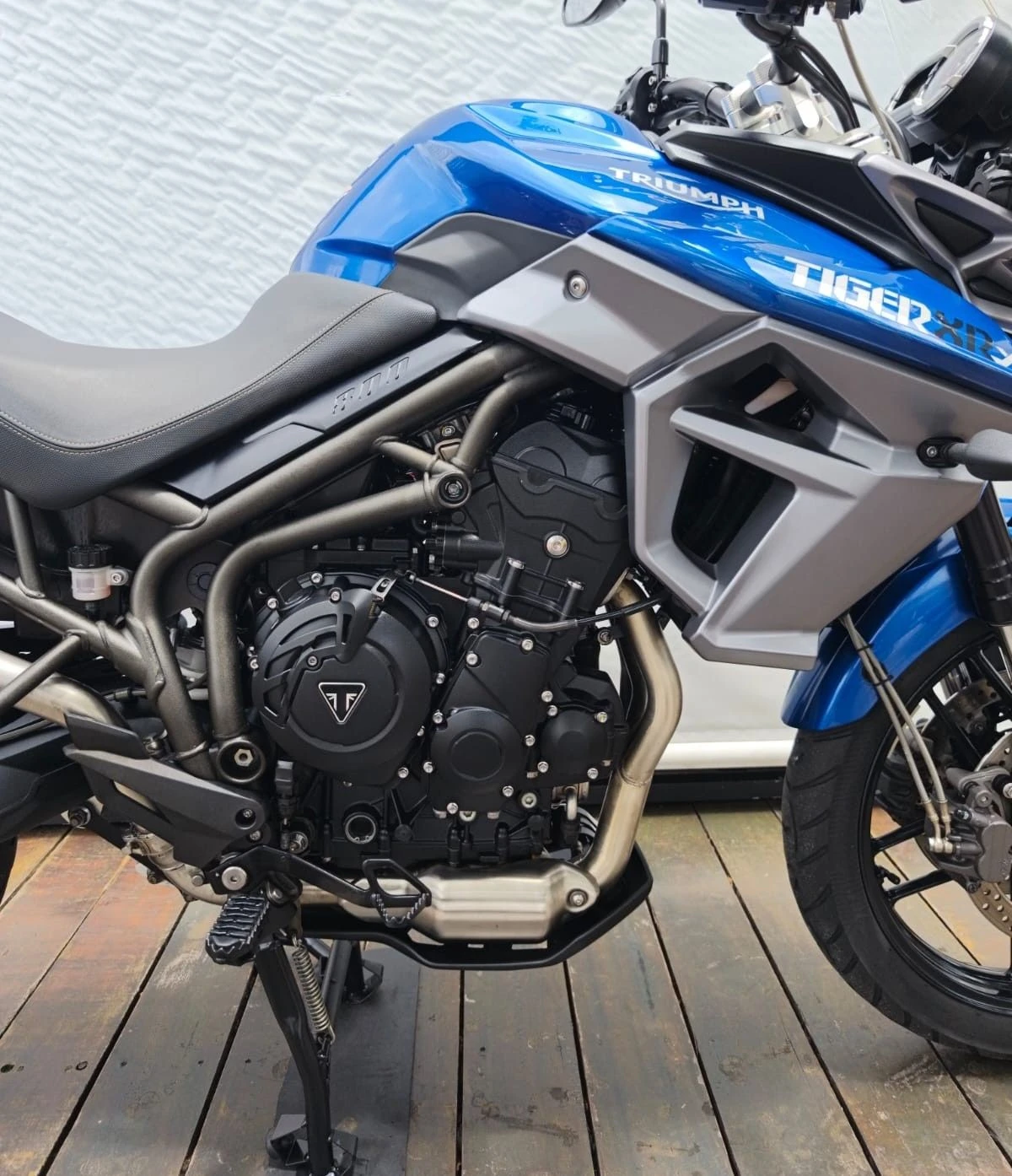 TRIUMPH TIGER 800 XRX