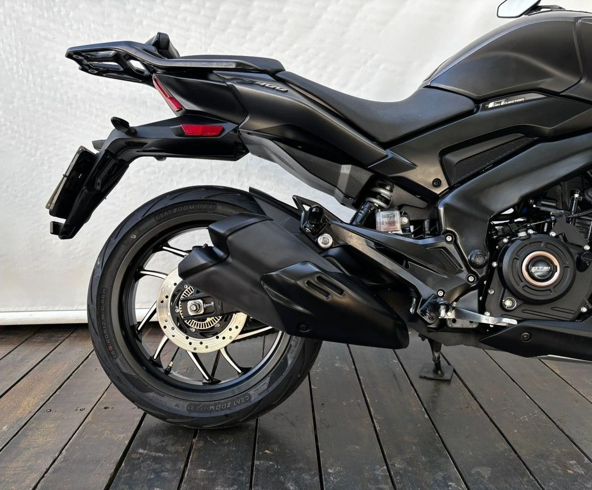 BAJAJ DOMINAR 400
