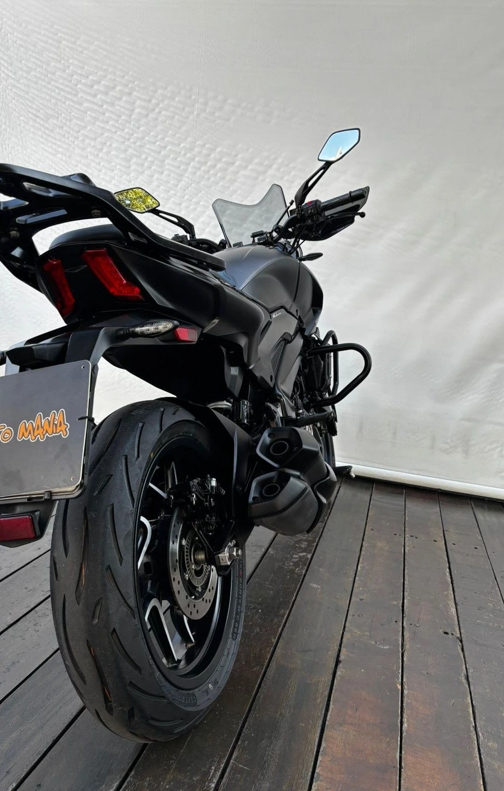 BAJAJ DOMINAR 400