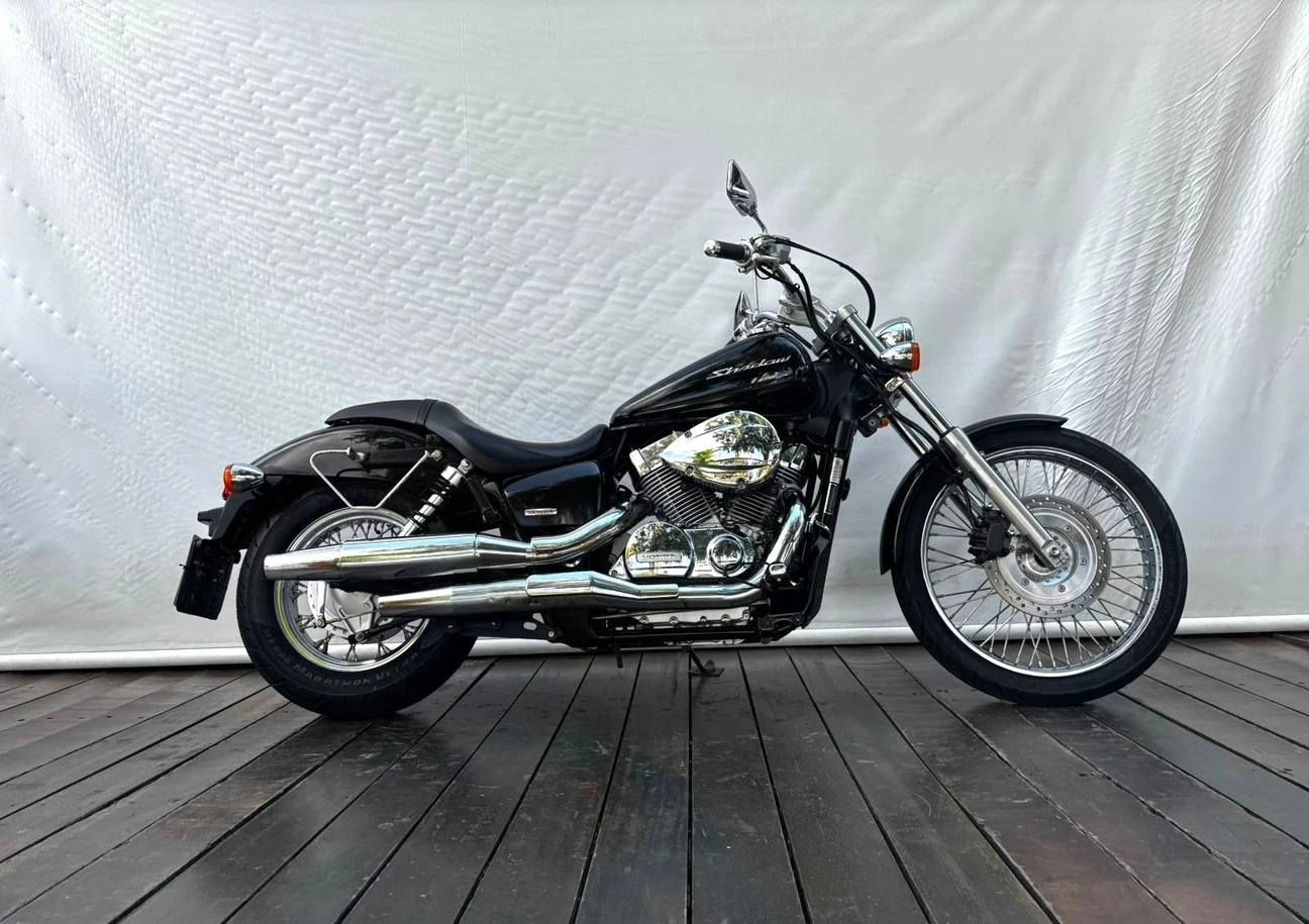 HONDA SHADOW 750