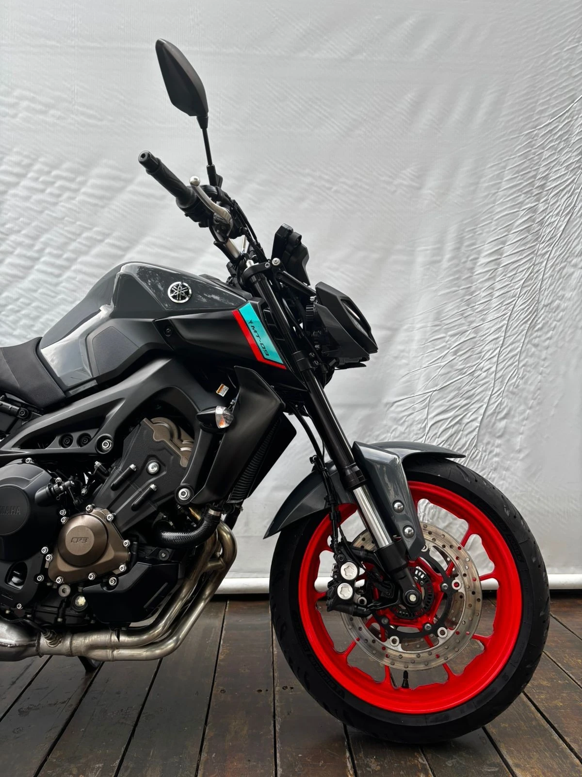 YAMAHA MT-09