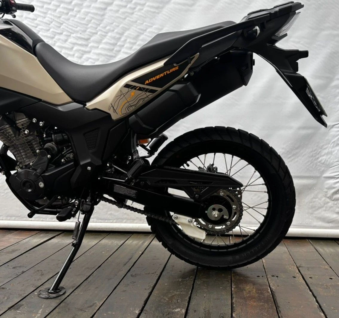 HONDA XRE 300 ADVENTURE