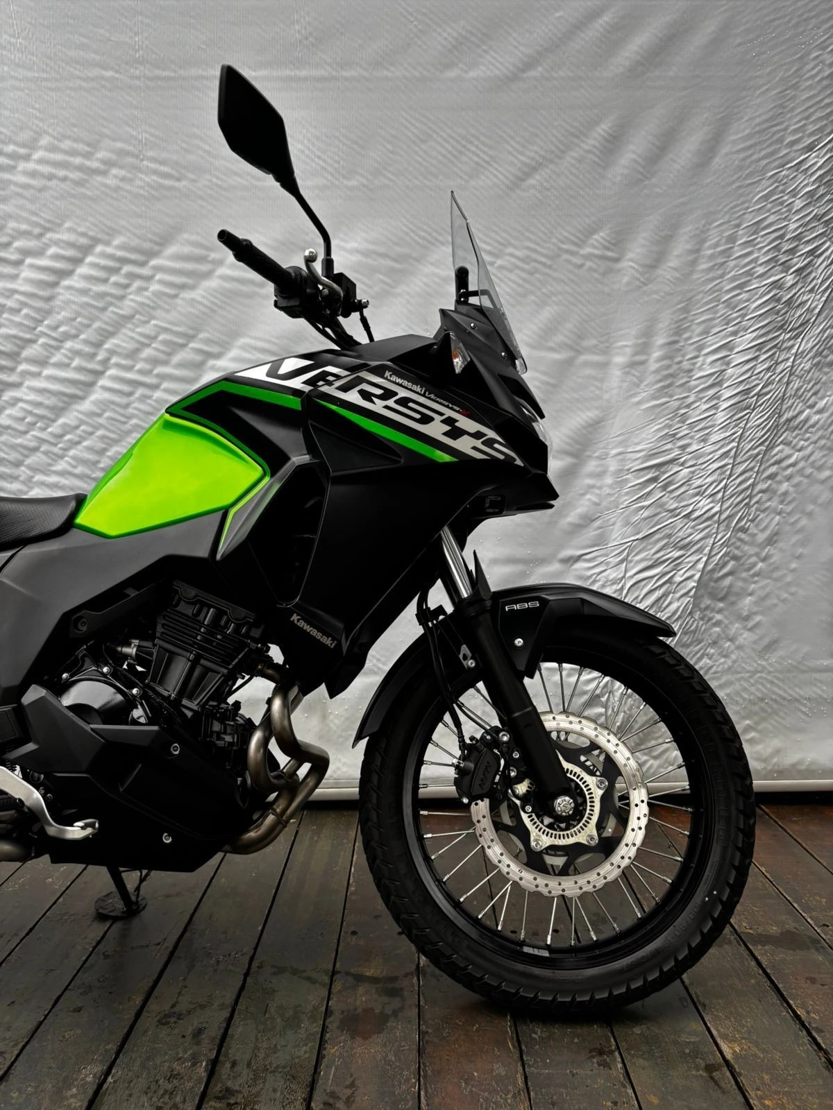 KAWASAKI VERSYS-X 300
