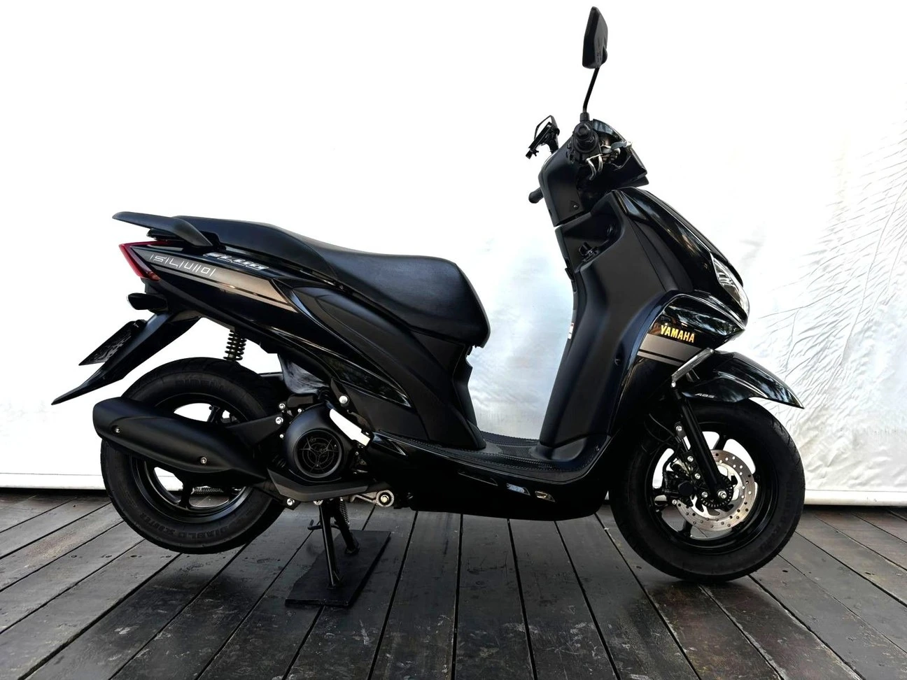 YAMAHA FLUO 125 ABS