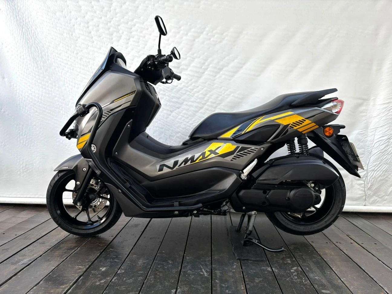 YAMAHA NMAX CONNECTED 160 ABS