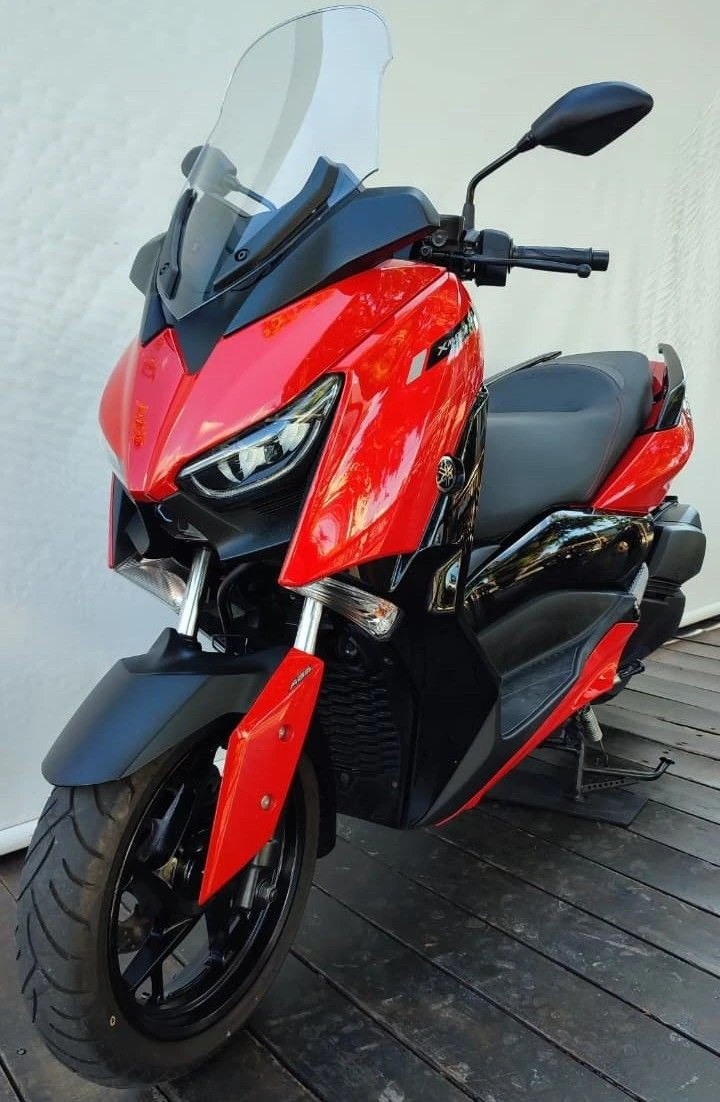 YAMAHA XMAX ABS
