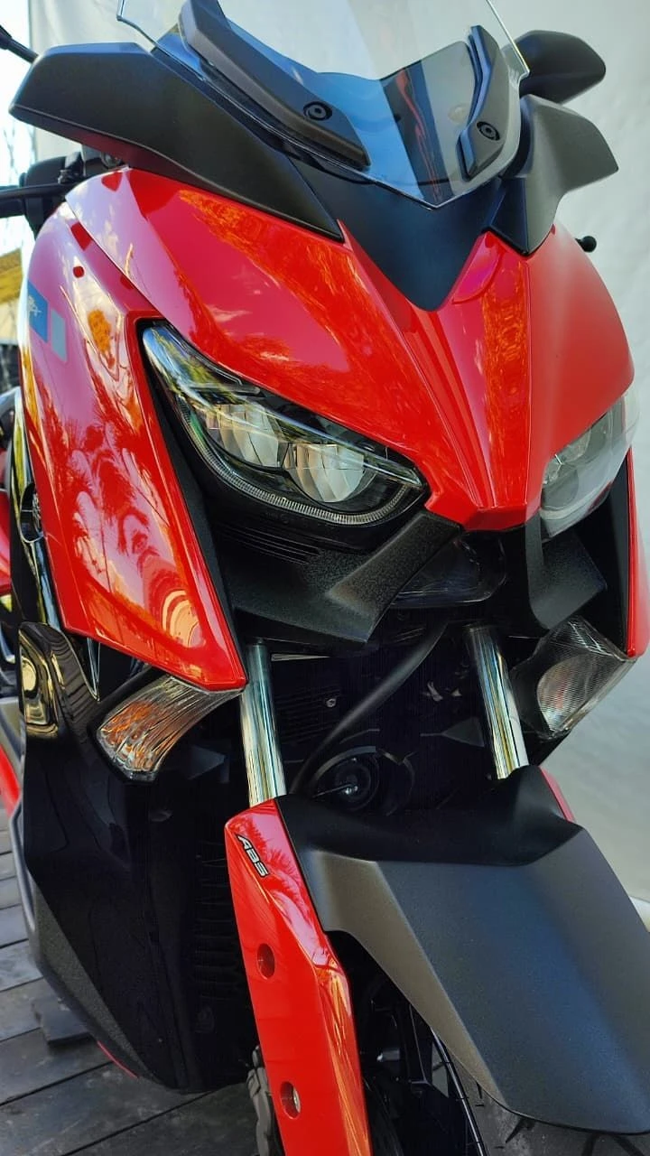 YAMAHA XMAX ABS
