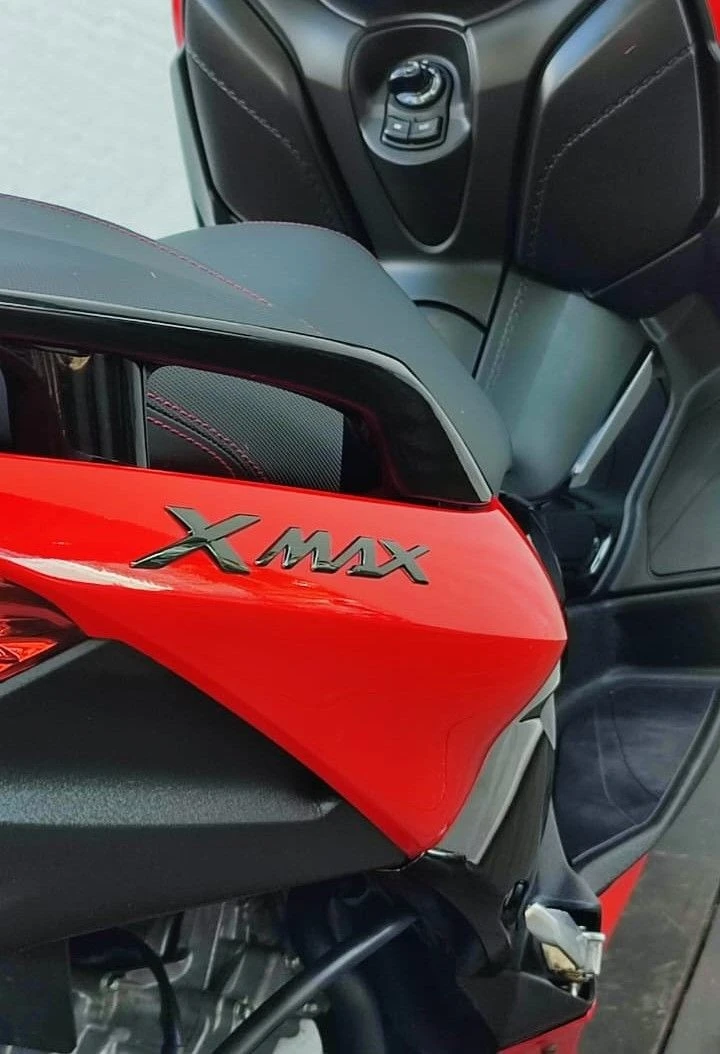 YAMAHA XMAX ABS