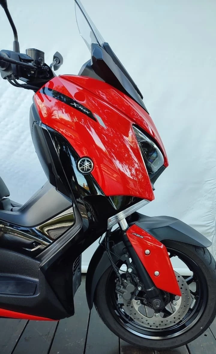 YAMAHA XMAX ABS