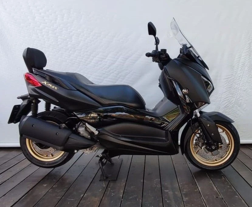 YAMAHA XMAX ABS