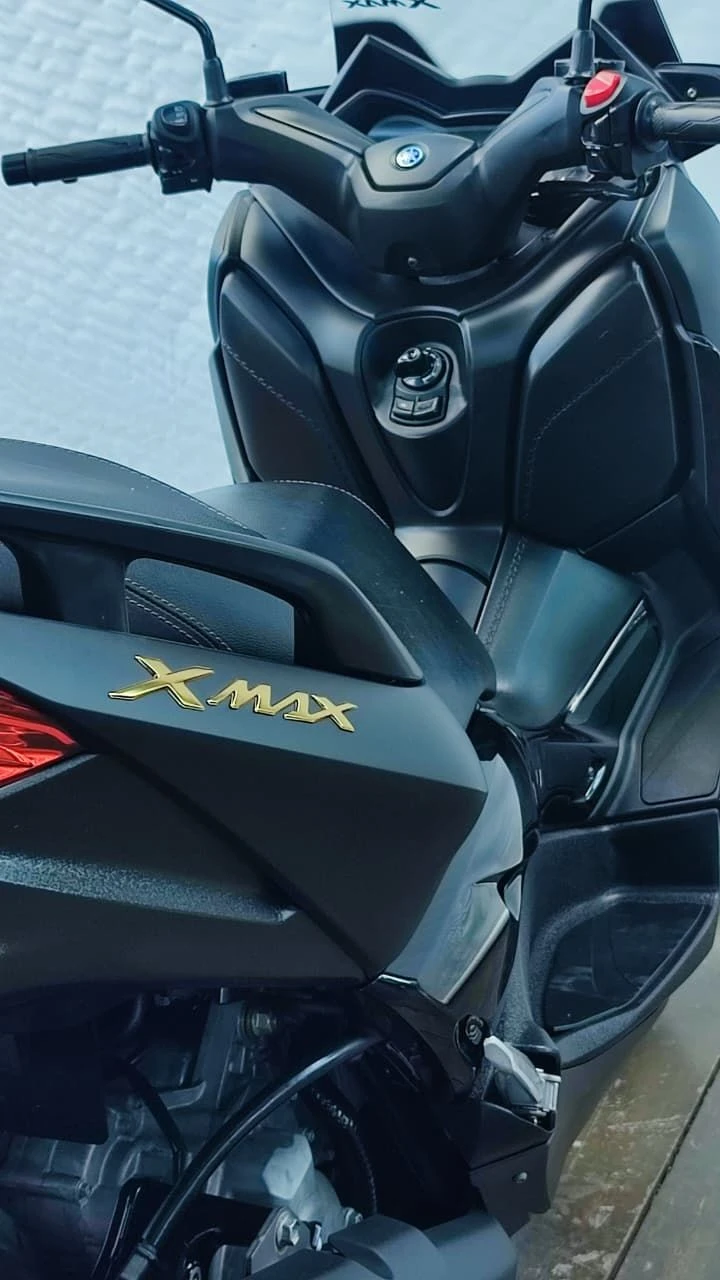 YAMAHA XMAX ABS