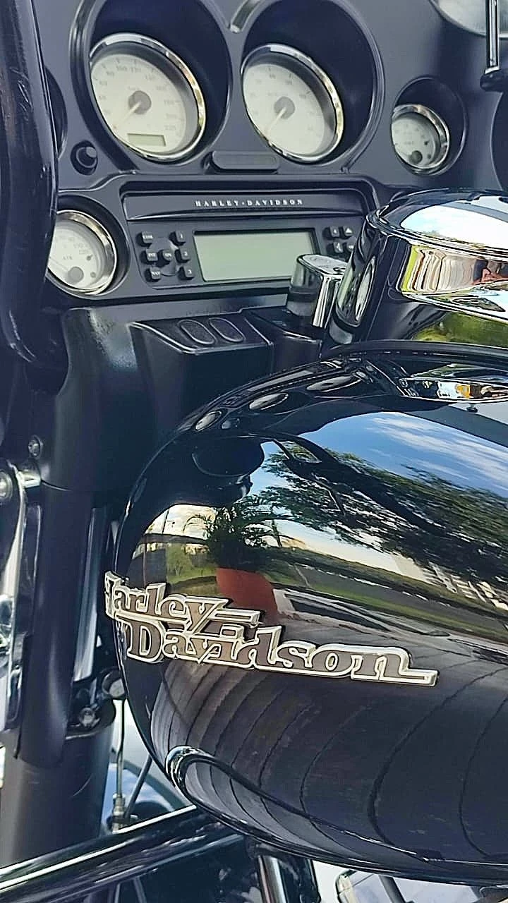HARLEY-DAVIDSON STREET GLIDE