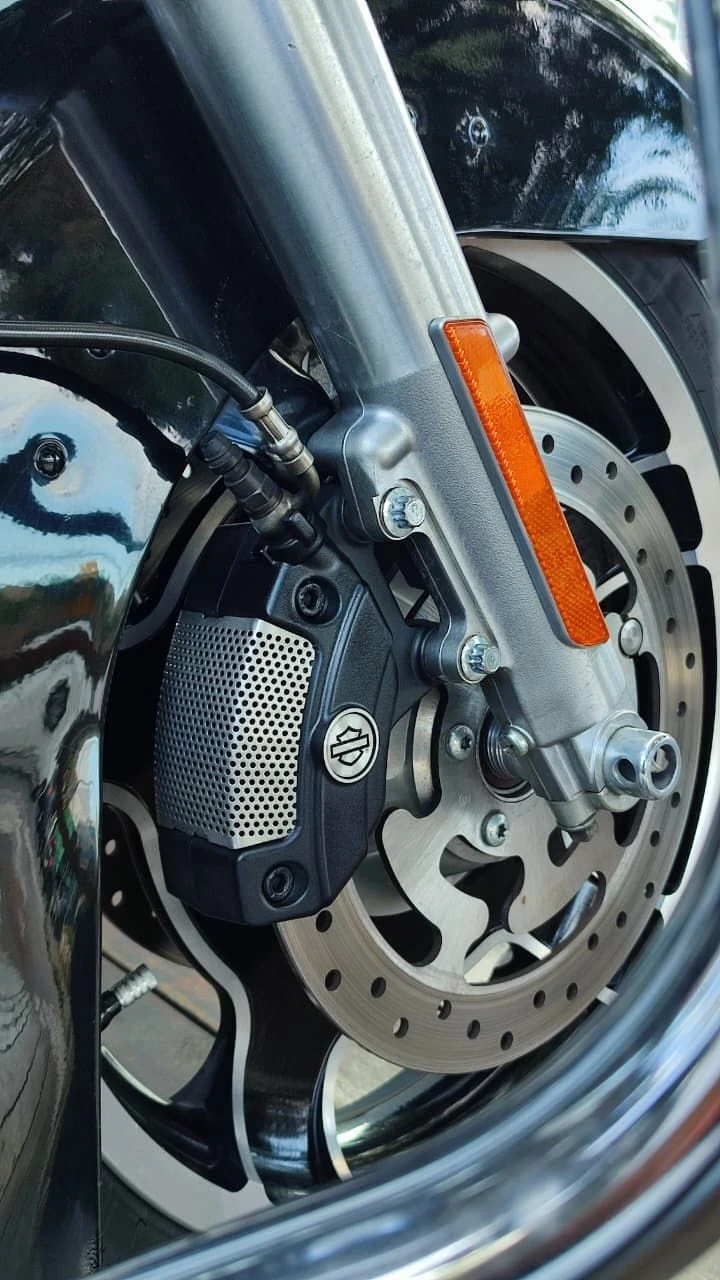 HARLEY-DAVIDSON STREET GLIDE