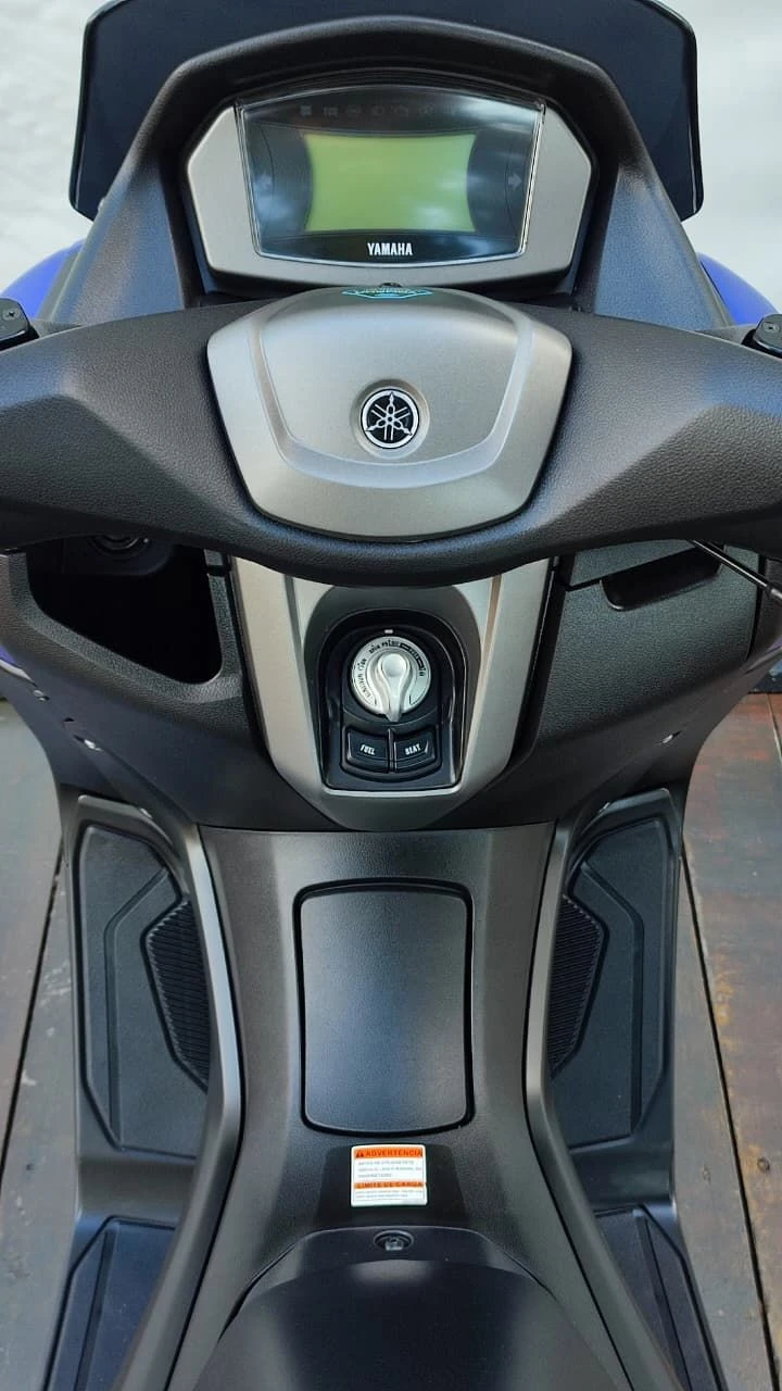YAMAHA NMAX CONNECTED 160 ABS