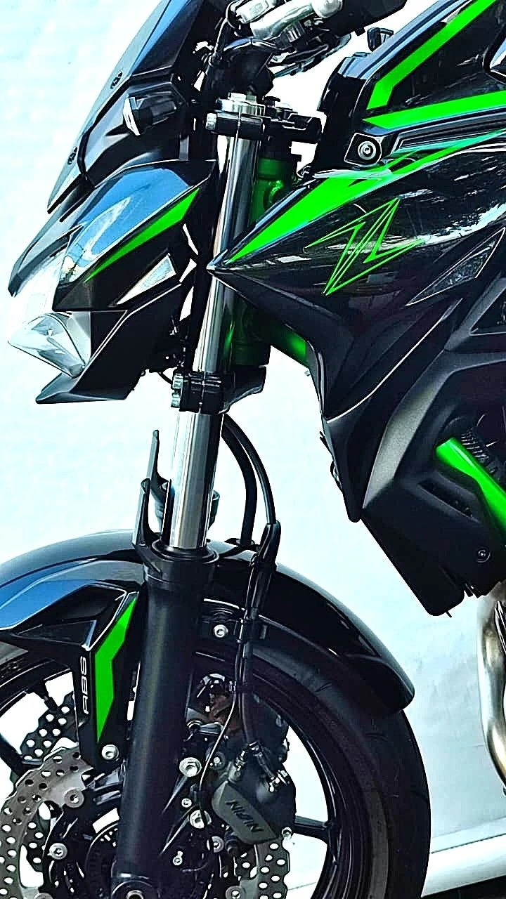 KAWASAKI Z 650 ABS