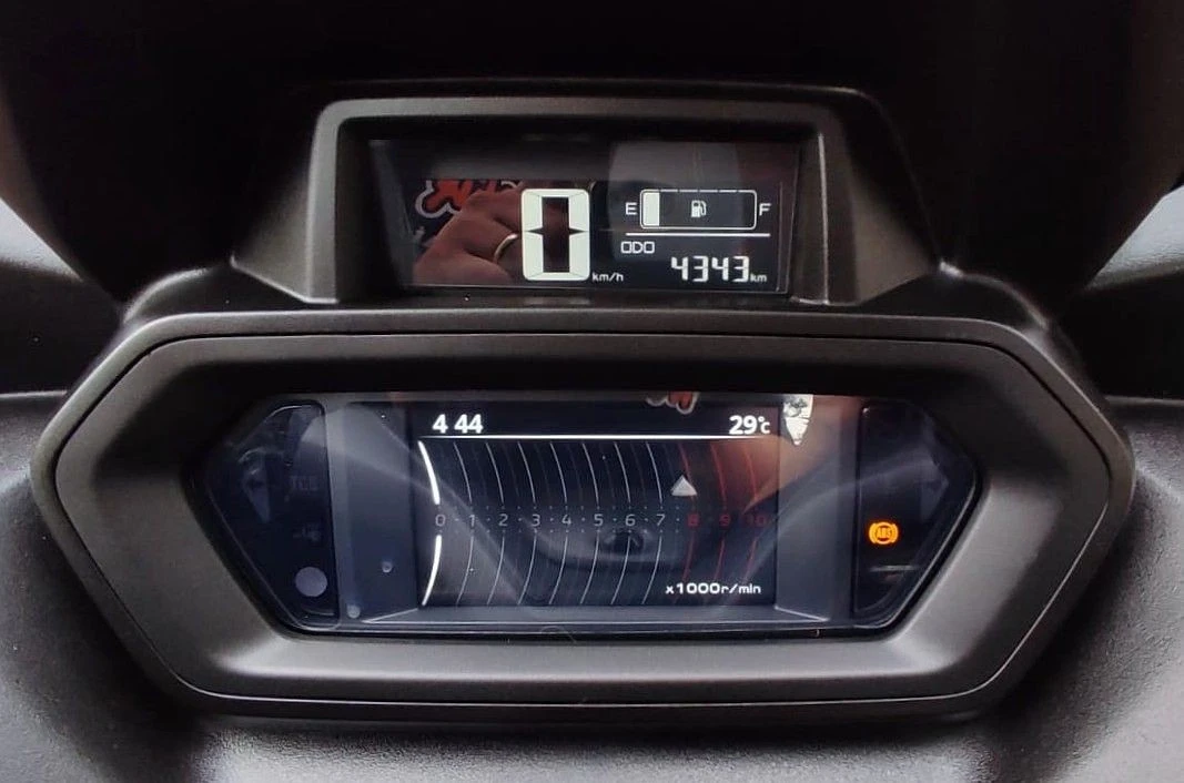 YAMAHA XMAX 250 CONNECTED ABS