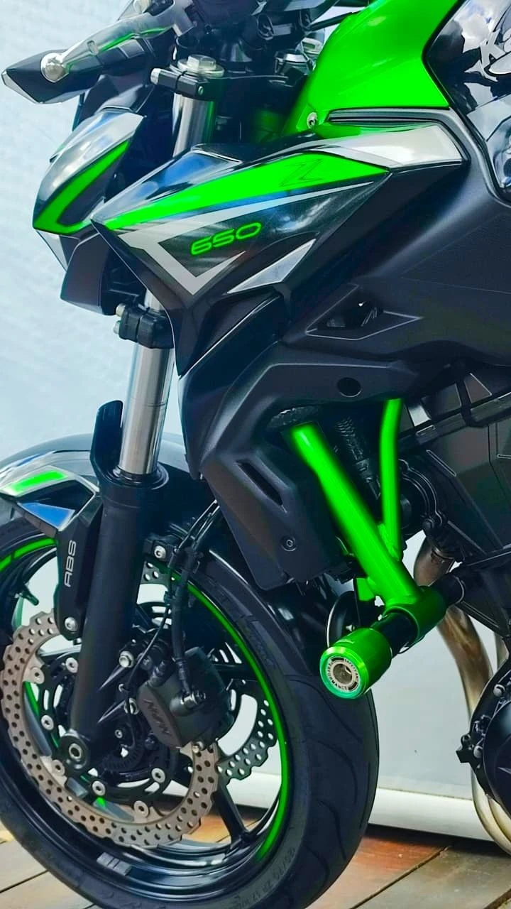 KAWASAKI Z650 ABS