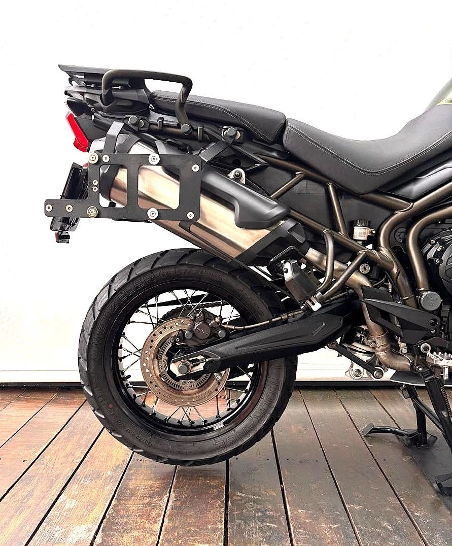 TRIUMPH TIGER 800 XCA