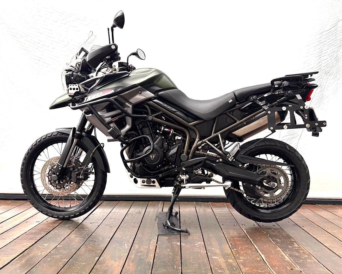 TRIUMPH TIGER 800 XCA