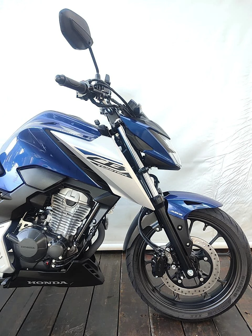 HONDA CB 300F TWISTER CBS