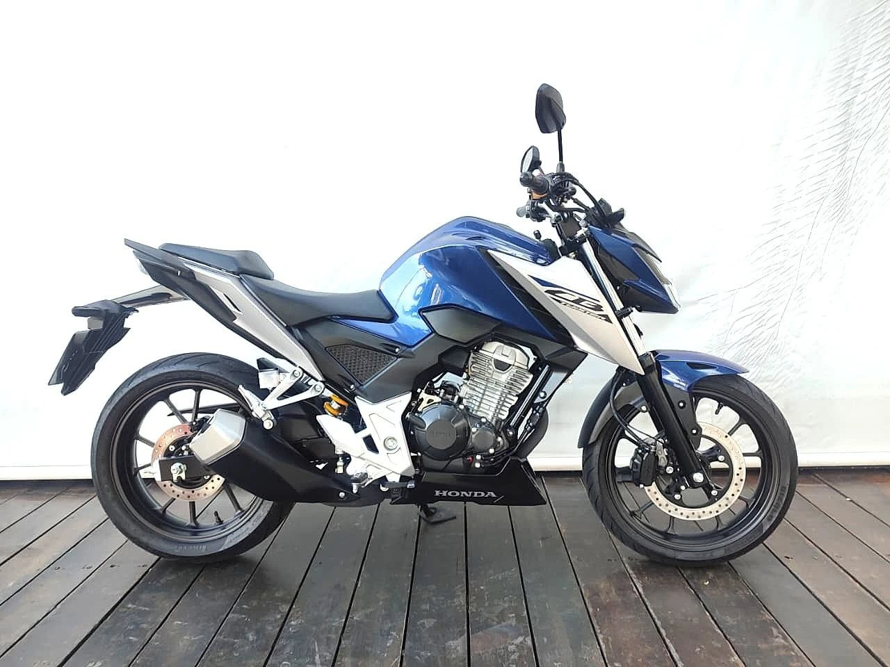 HONDA CB 300F TWISTER CBS