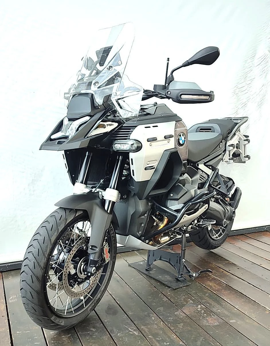 BMW R 1300 GS ADVENTURE TRIPLE BLACK