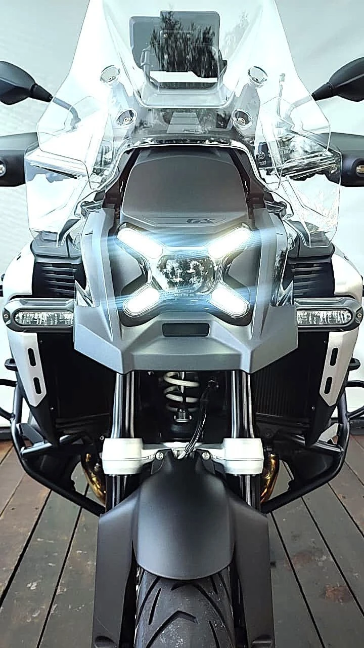 BMW R 1300 GS ADVENTURE TRIPLE BLACK