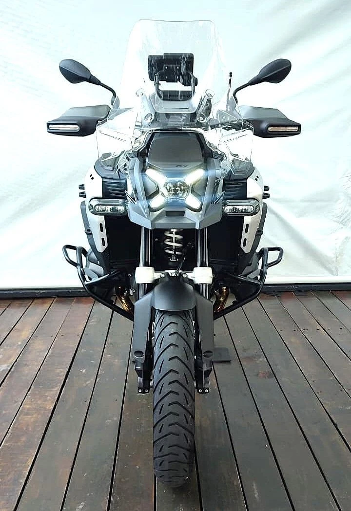BMW R 1300 GS ADVENTURE TRIPLE BLACK