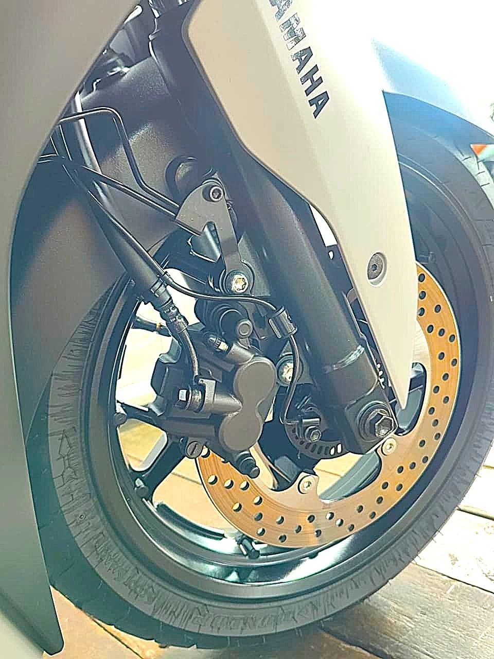 YAMAHA XMAX 250 CONNECTED ABS