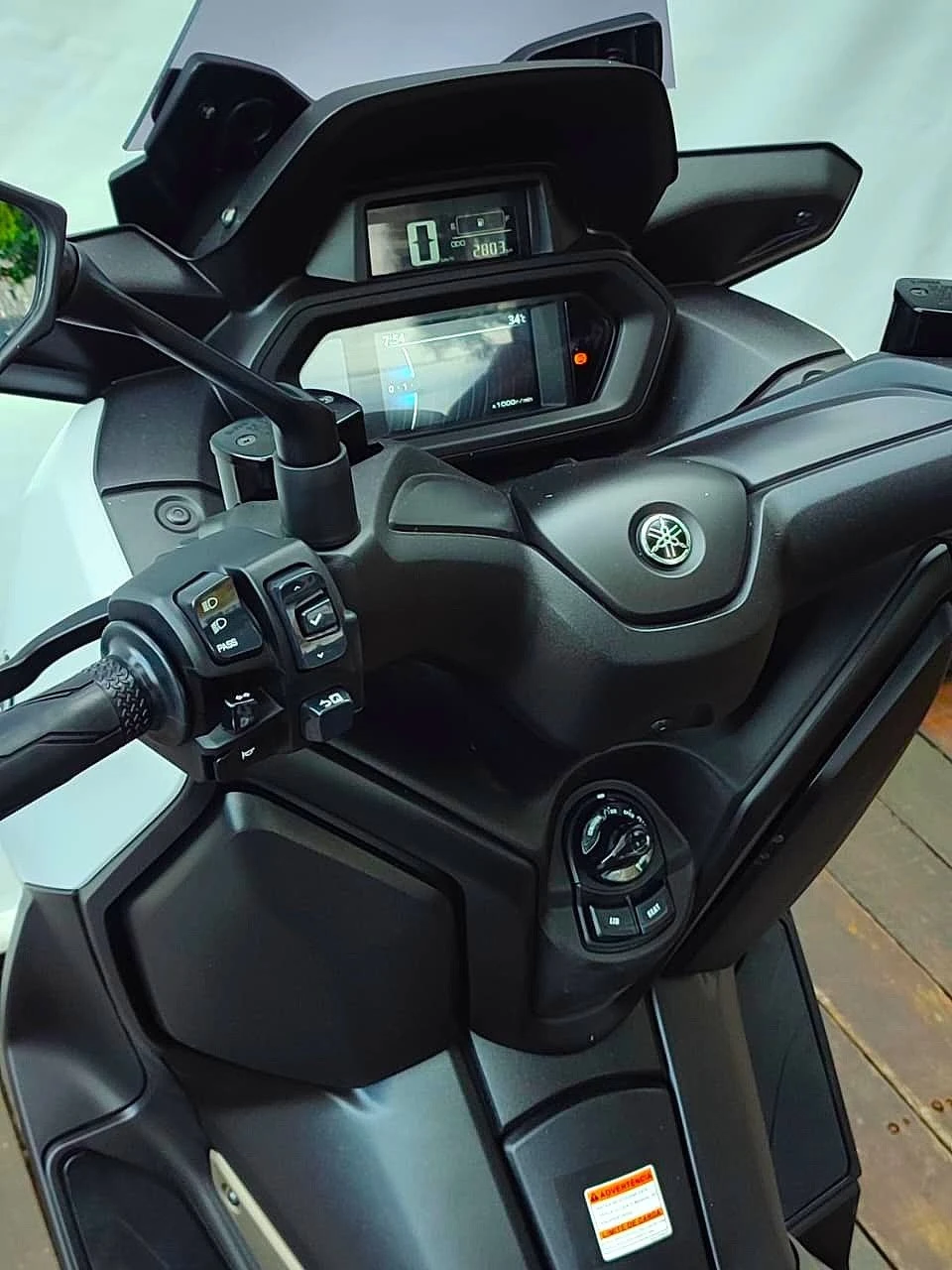 YAMAHA XMAX 250 CONNECTED ABS