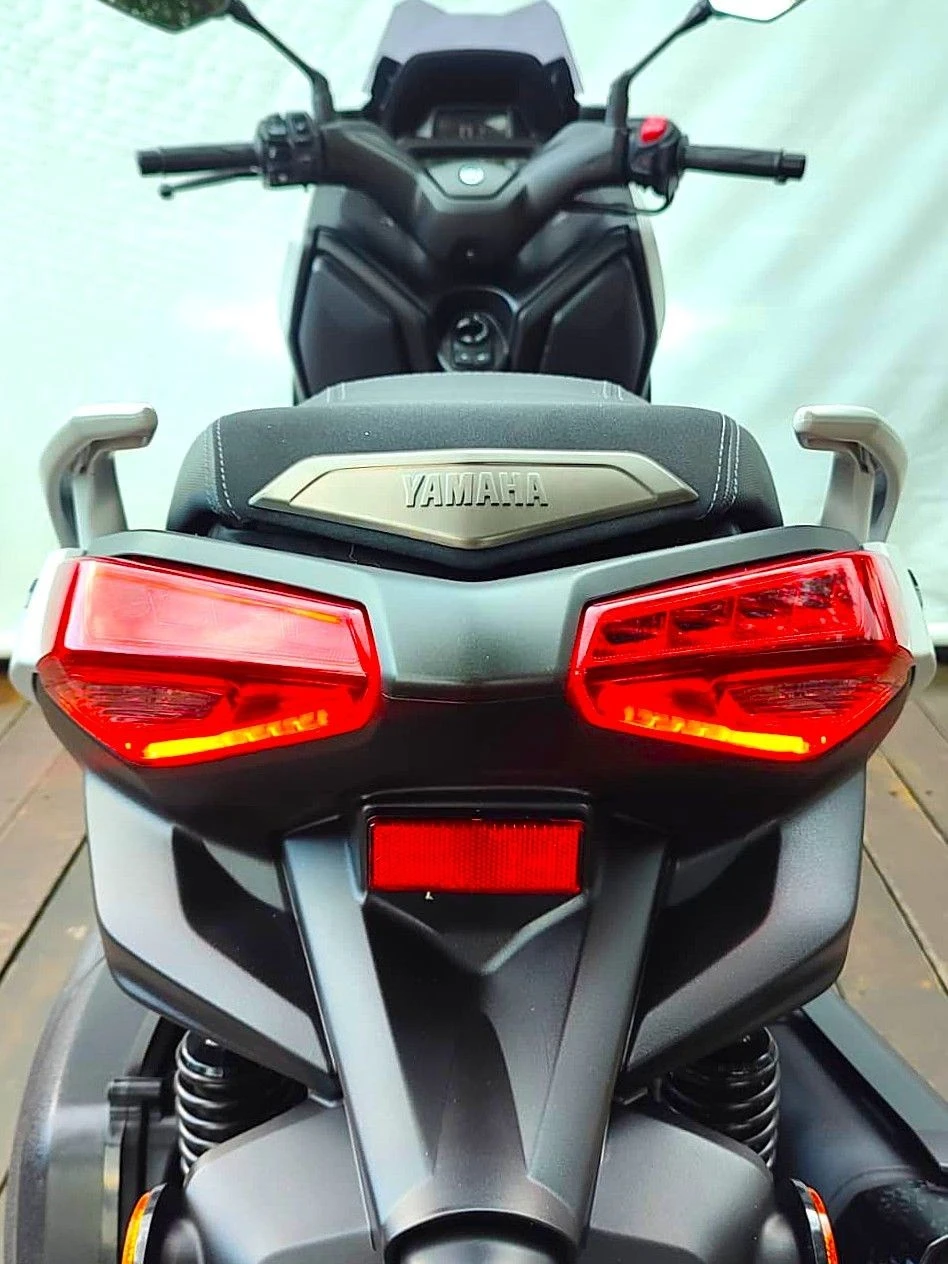 YAMAHA XMAX 250 CONNECTED ABS