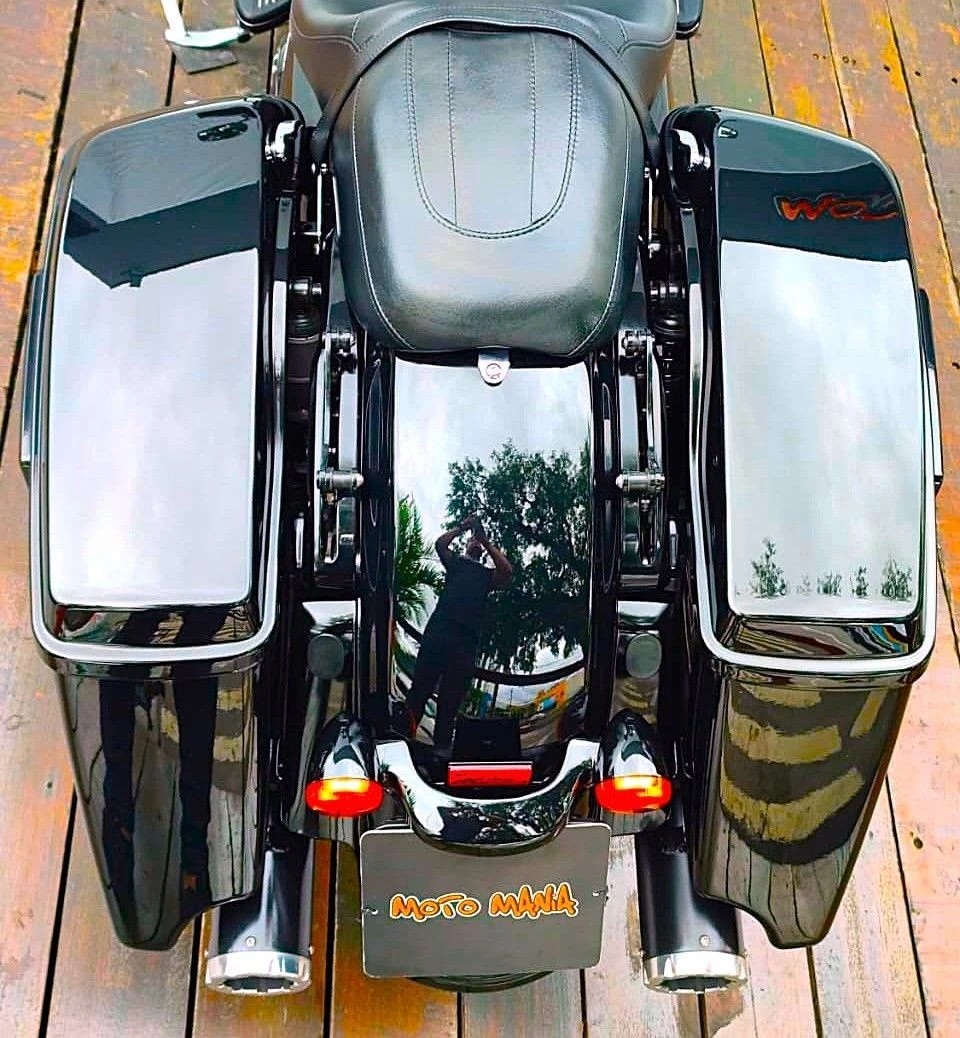 HARLEY-DAVIDSON ROAD GLIDE SPECIAL