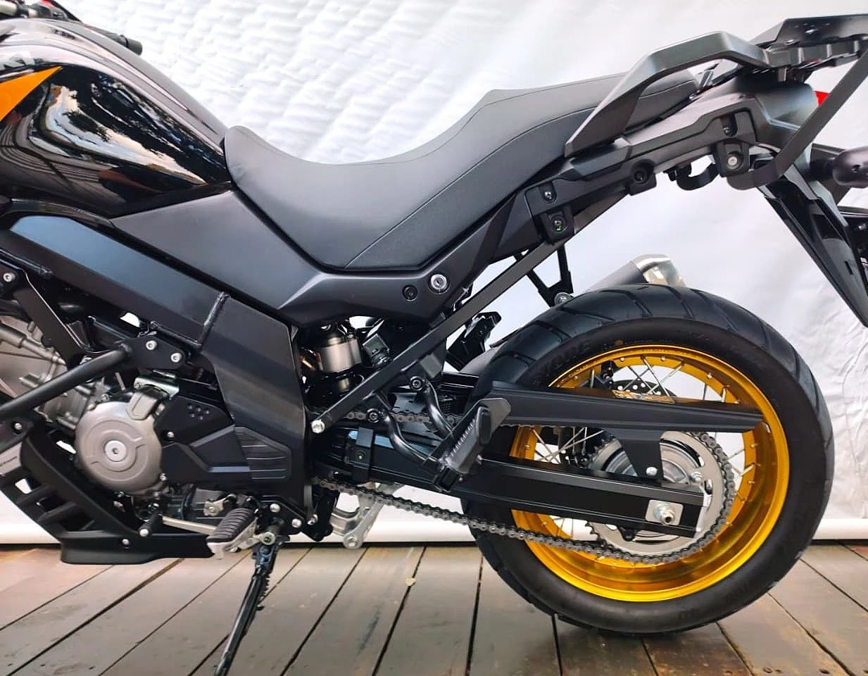 SUZUKI SUZUKI DL 650 XT V-STROM