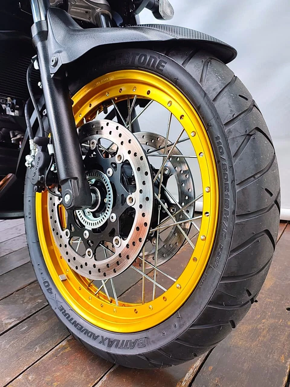 SUZUKI SUZUKI DL 650 XT V-STROM