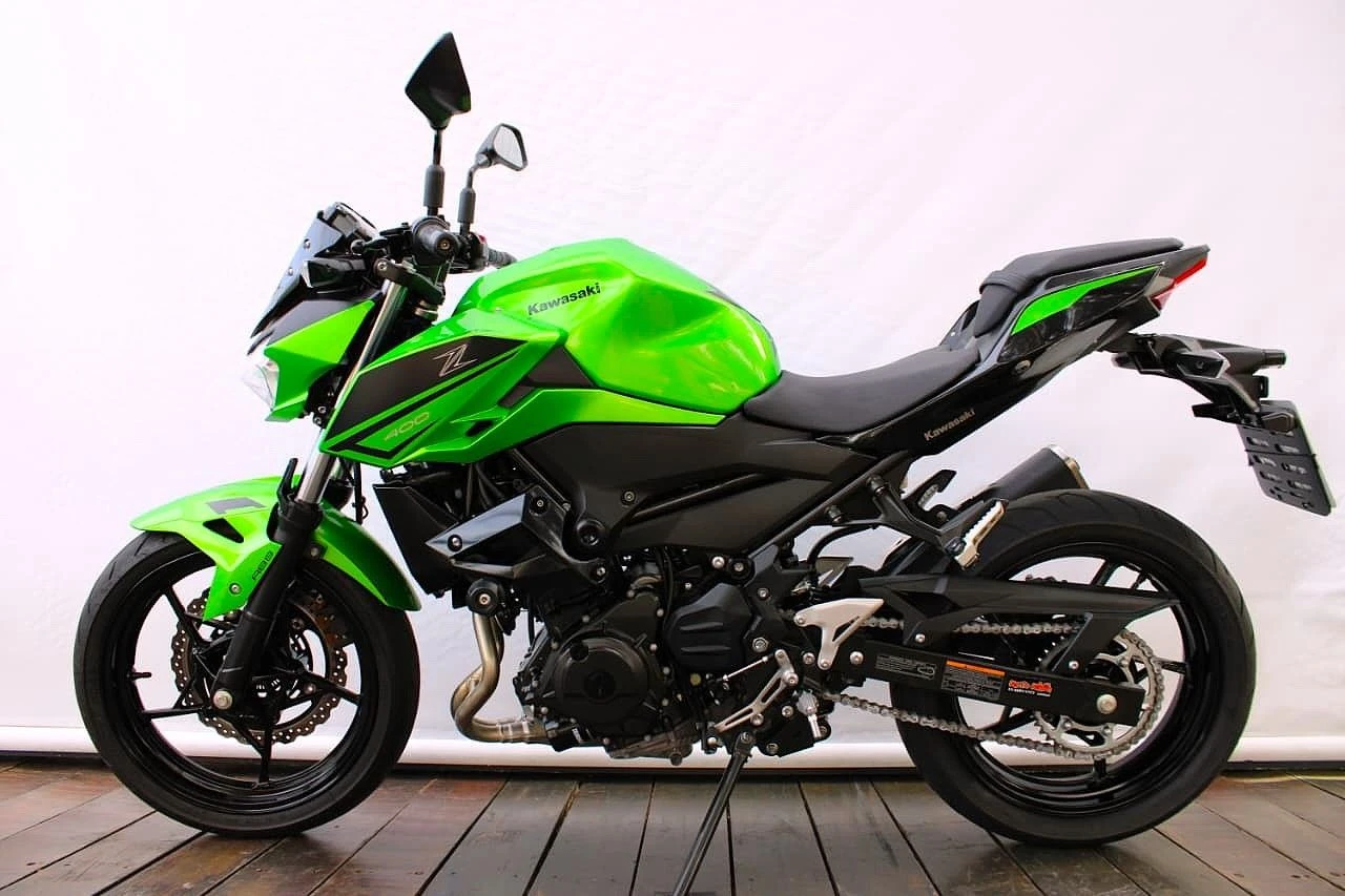 KAWASAKI Z400