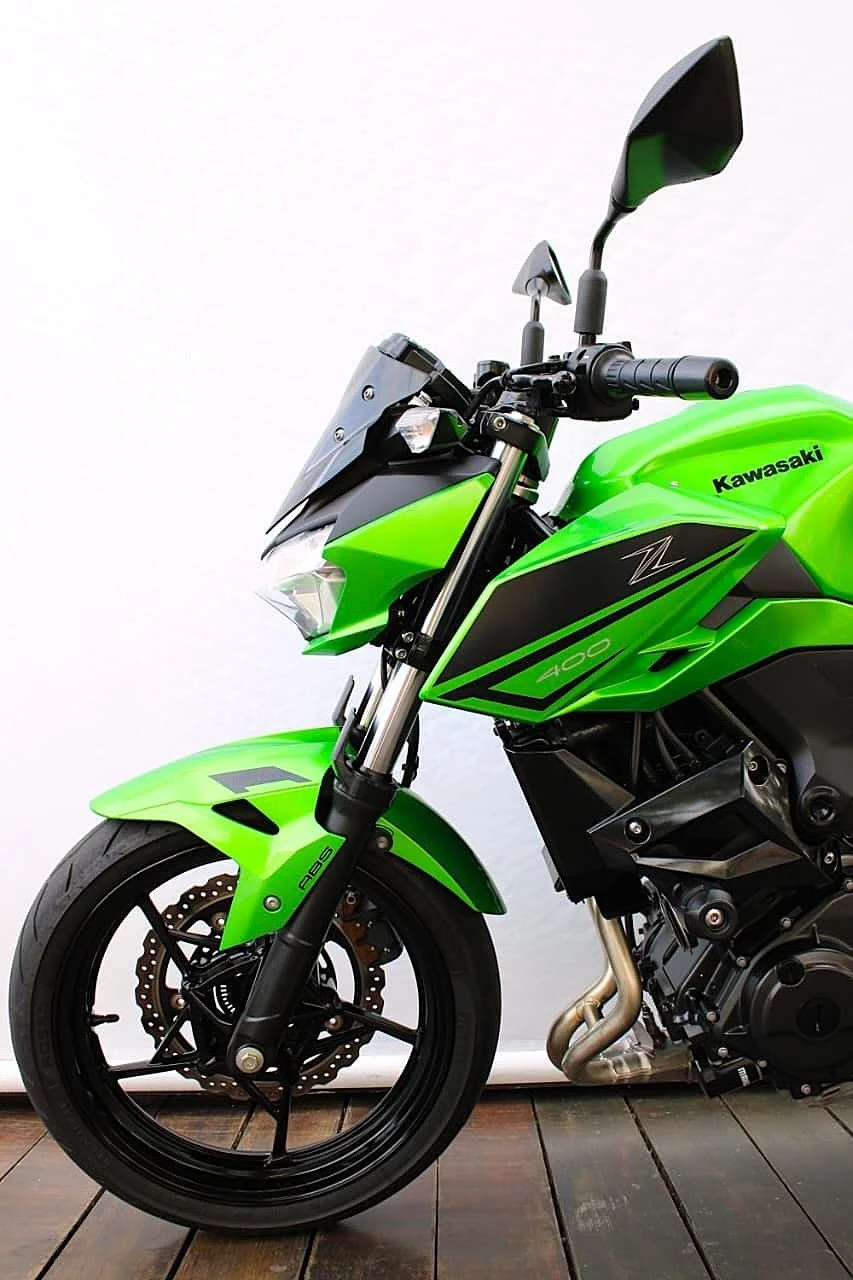 KAWASAKI Z400