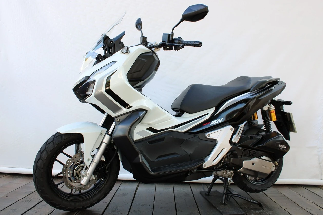 HONDA ADV 150