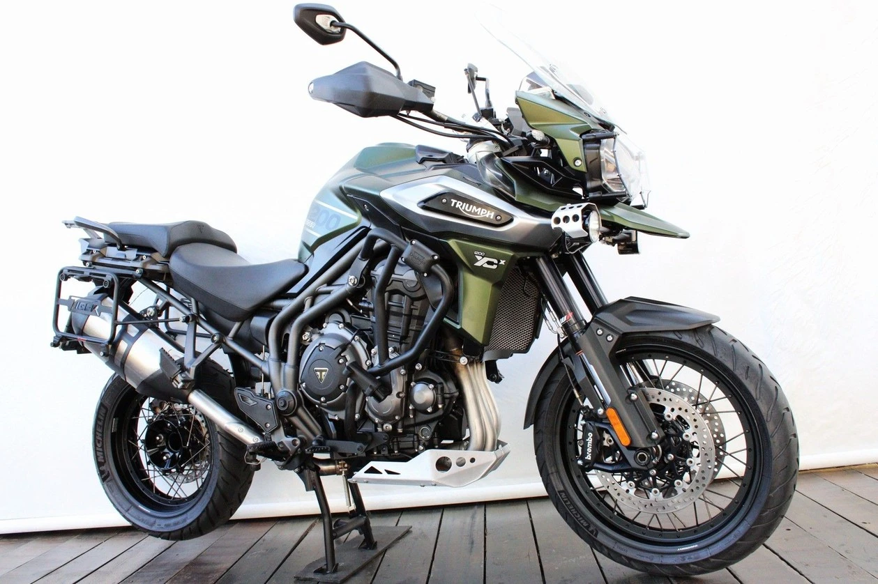 TRIUMPH TIGER 1200 XCX