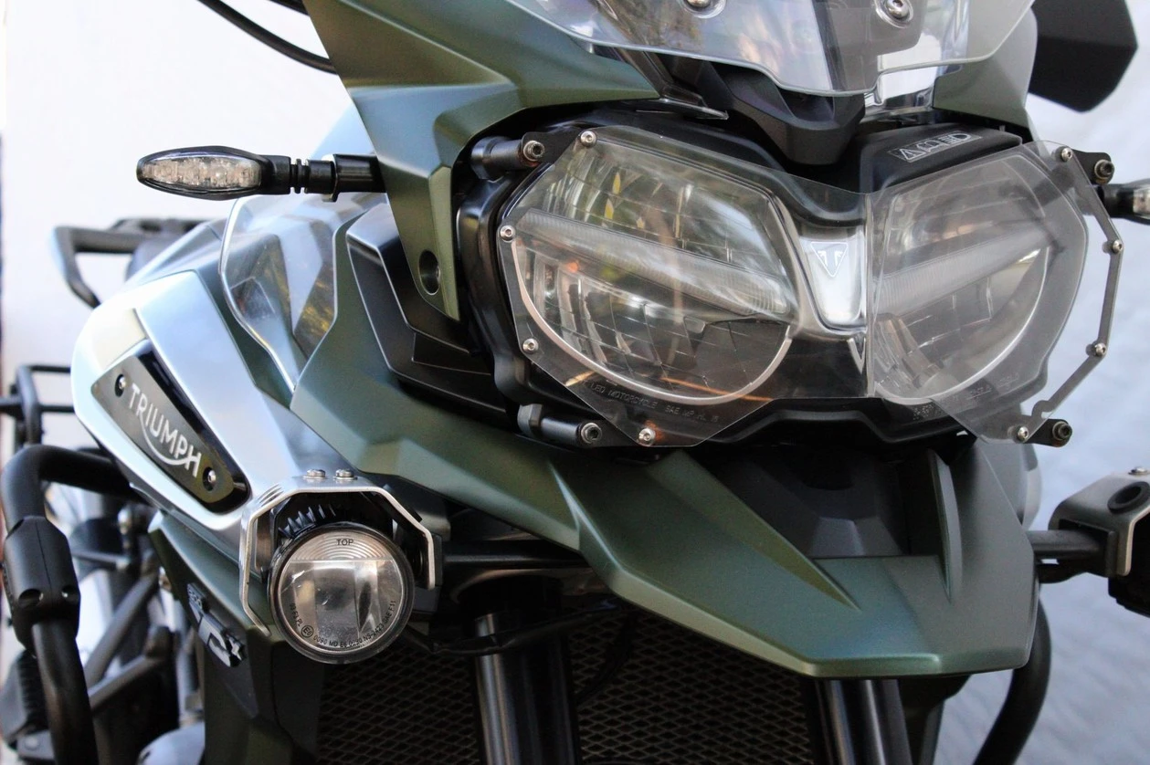 TRIUMPH TIGER 1200 XCX