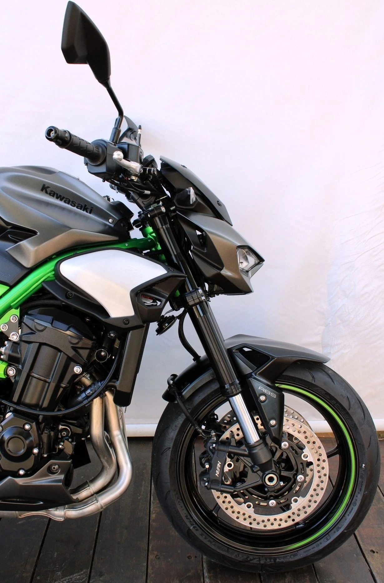KAWASAKI Z900