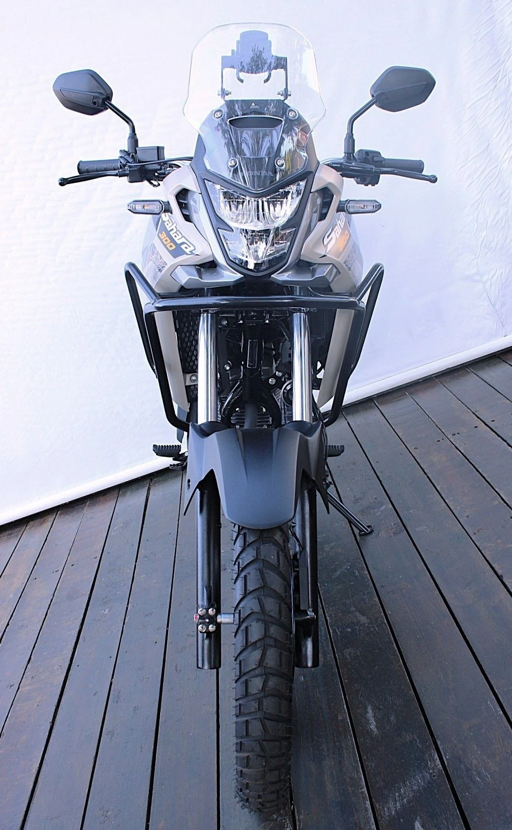 HONDA XRE 300 SAHARA ADVENTURE